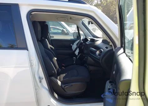 2022 Jeep Renegade Latitude 4X4 z USA, uszkodzony, nr VIN ZACNJDB19NPN50991